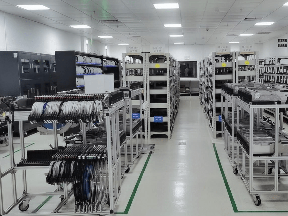Electronic component warehouse